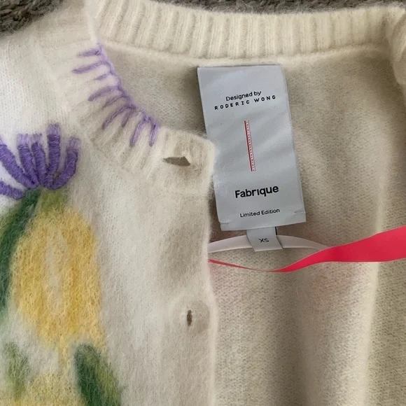 Fabrique Women's Floral Cream Sweater Cardigan - Picture 4 of 9